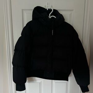 TNA/Aritzia Super puff bomber coat